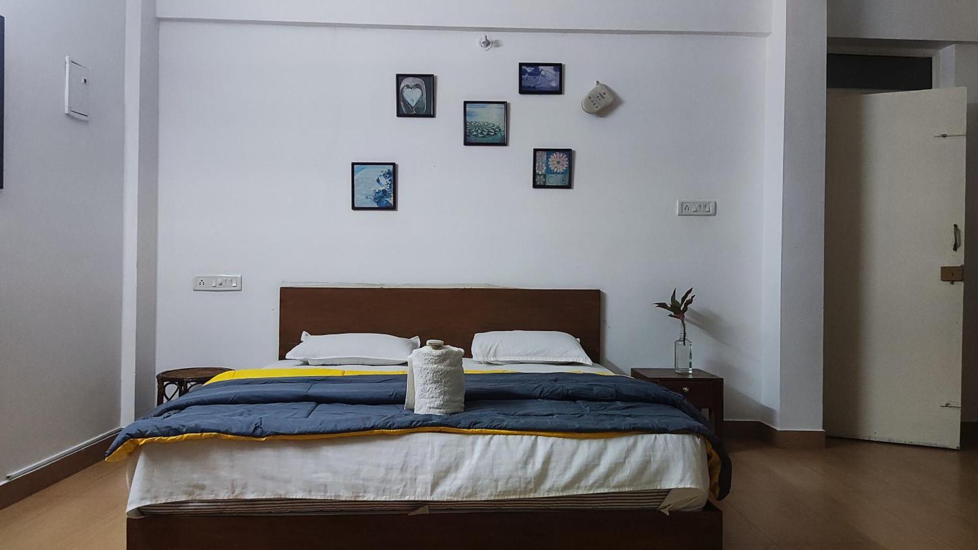 Xhostel Hostel Kochi Esterno foto
