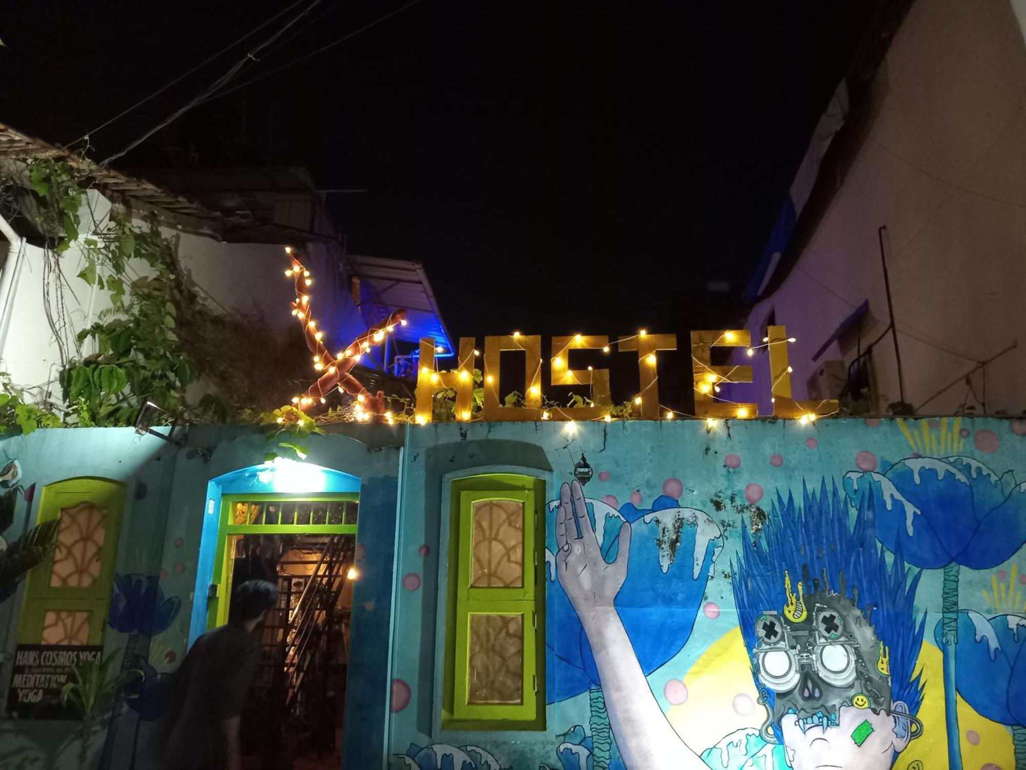 Xhostel Hostel Kochi Esterno foto